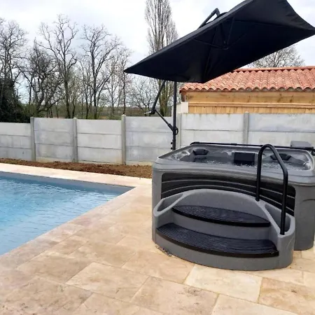 Entre Terre Et Gd Studio Holiday home *